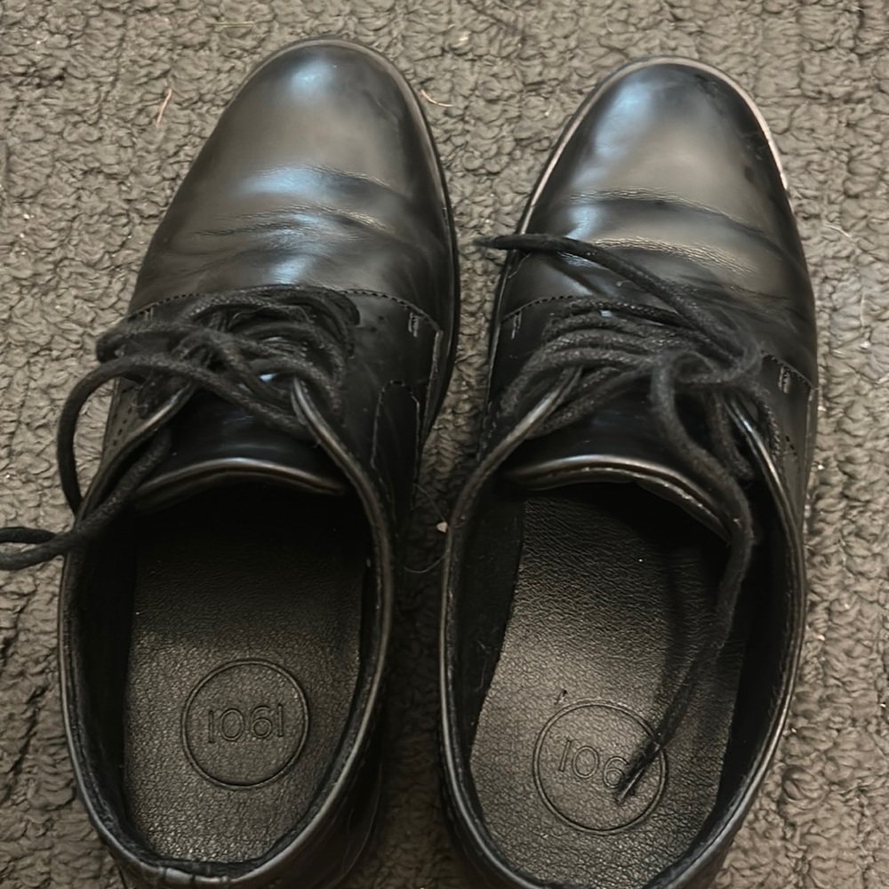 Black kids shoes size 12.5
